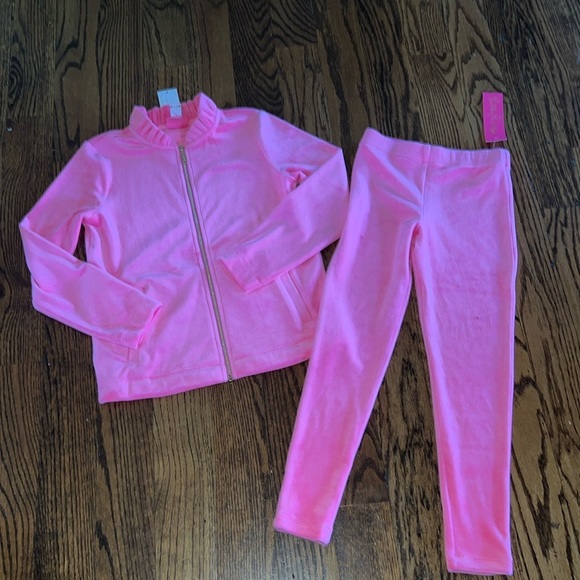Lilly Pulitzer velour track suit (Jayla top Large, maia legging bottom medium) - Picture 2 of 11